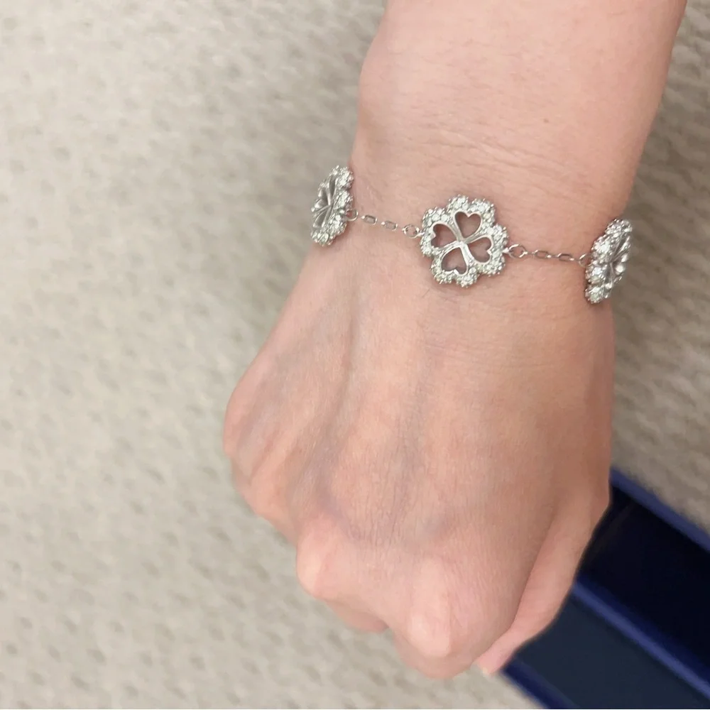 Swarovski Silver Daisy Link Bracelet with Crystal Centers